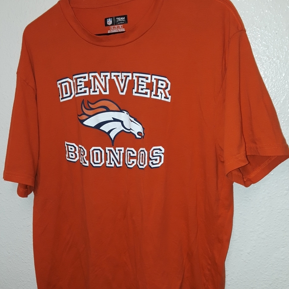 NFL Denver Broncos Men's Shirt - Picture 5 of 8